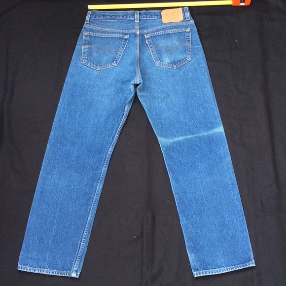 Vintage 80-90’s Levi 501 jeans Great color! - Picture 4 of 8
